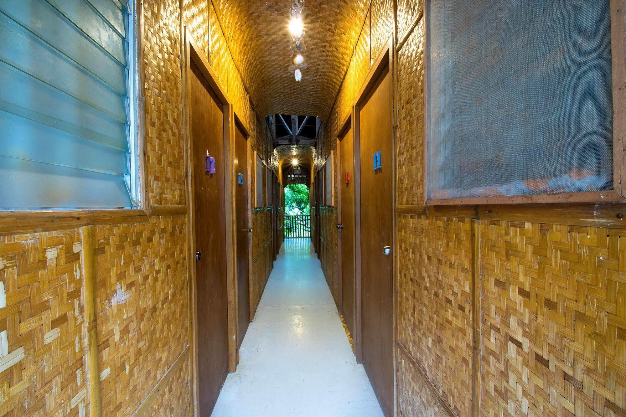 Хостел Dormitels.Ph Boracay Balabag  Экстерьер фото